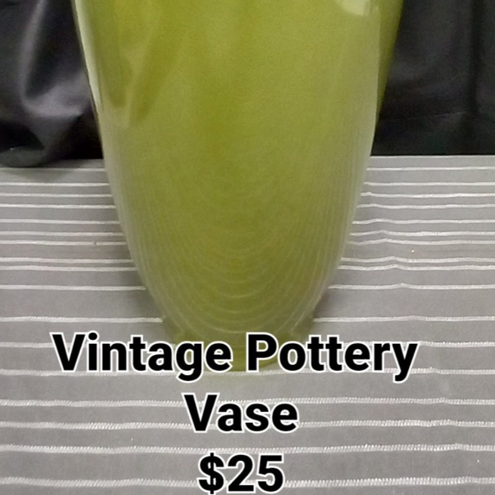 LARGE VINTAGE POTTERY VASE